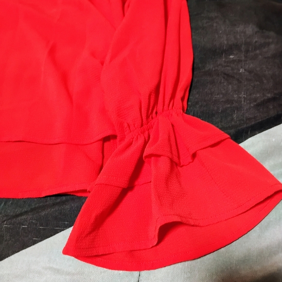 Vine & Love Bold Red Blouse (NWOT) - Picture 2 of 8